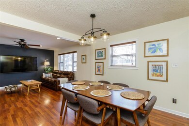 Breakfast Room