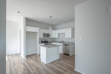 893 Chase Ave, Cleburne, TX 76031 - photo 7