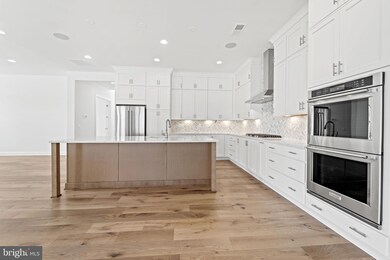 135 Cowbird St, Lake Frederick, VA 22630 - photo 6