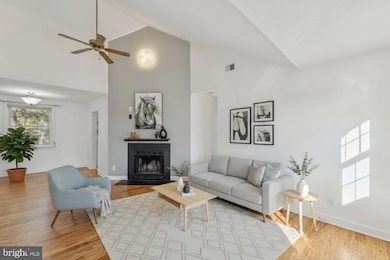 2813 Arlington Blvd unit 159, Arlington, VA 22201 - photo 2