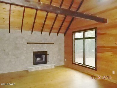 111 Eastwood Cir, Hawley, PA 18428 - photo 2