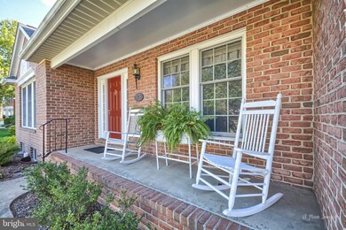 2406 Hunters Chase Ct, Frederick, MD 21702 - photo 3