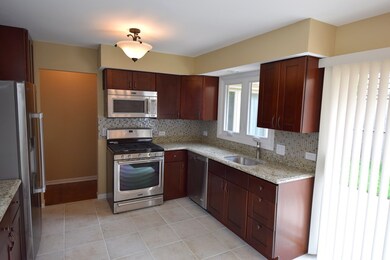 1854 Somerset Ln unit 39, Northbrook, IL 60062 - photo 7