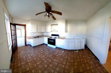 527 S 16th St, Reading, PA 19606 - photo 7