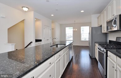 18407 Woodhouse Ln, Germantown, MD 20874 - photo 4