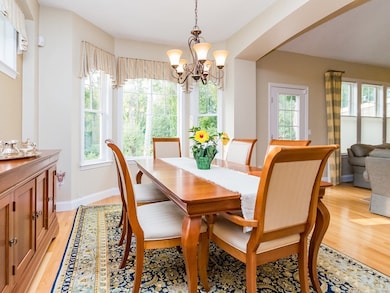 42 Seven Springs Ln unit D, Burlington, MA 01803 - photo 5