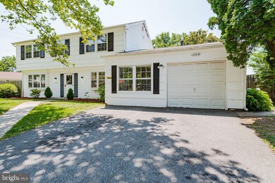 12219 Maycheck Ln, Bowie, MD 20715 - photo 3