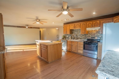 6723 N 575 W, Winamac, IN 46996 - photo 6