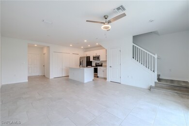 14310 Oviedo Place, Fort Myers, FL 33905 - photo 4
