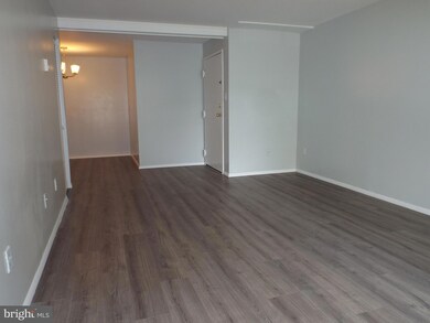3311 Huntley Square Dr unit T2, Temple Hills, MD 20748 - photo 2