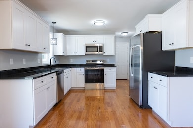 4 Boyd Brook Cir, Coventry, RI 02816 - photo 6