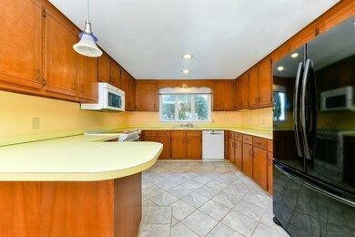 1005 Old Stage Rd, Centerville, MA 02632 - photo 5