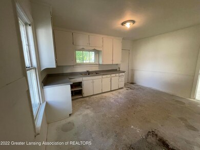922 N Pine St, Lansing, MI 48906 - photo 7