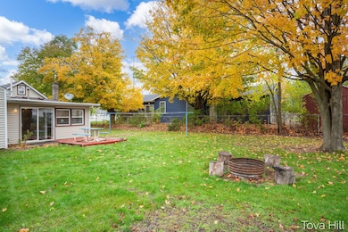 7-web-or-mls-192 Dix St-7