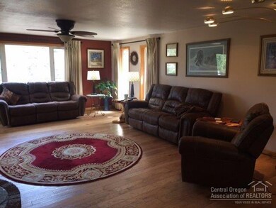 211 Adam Dr, Canyon City, OR 97820 - photo 5