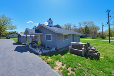 4881 Wil-O-Paw Coloma, Michigan 49038-4