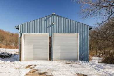 8 Cemetery Rd, Roaring Bk Tp, PA 18444 - photo 4