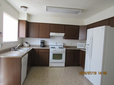 309 Valle Vista Dr, Farmington, NM 87401 - photo 4