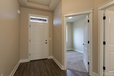 20892 Gateway Dr, Bend, OR 97702 - photo 3