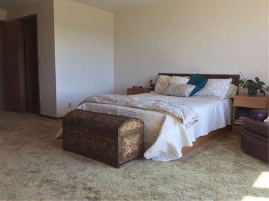 68 Puget Dr, Steilacoom, WA 98388 - photo 6