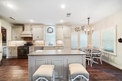 178 E Spindle Tree Cir, Spring, TX 77382 - photo 6