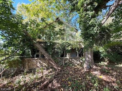 672 Uniontown Rd, Phillipsburg, NJ 08865 - photo 7