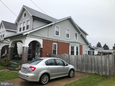 33 W Broad St, Reading, PA 19607 - photo 3