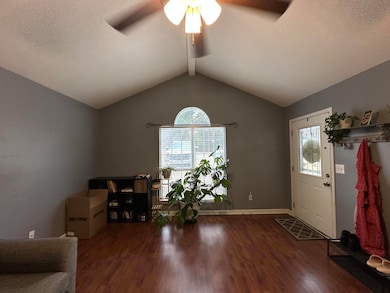 22 Cr 4070, Marietta, MS 38829 - photo 4