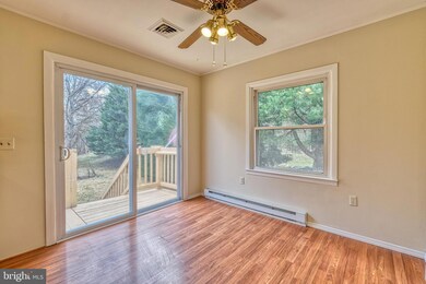 8223 Reece Heights Dr, Severn, MD 21144 - photo 7