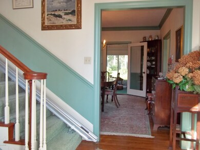 Entry/Foyer