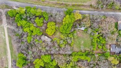 2715 Thompson Rd, Weatherford, TX 76087 - photo 7