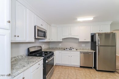 2038 N 54th Ln, Phoenix, AZ 85035 - photo 5