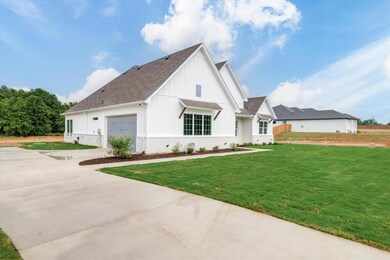 1008 Monaco Ct, Springtown, TX 76082 - photo 2