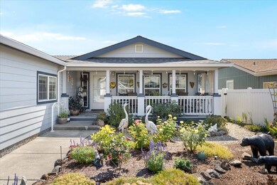 426 Marian Ave unit 64, Central Point, OR 97502 - photo 2