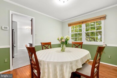 17516 Saint Theresa Dr, Olney, MD 20832 - photo 7