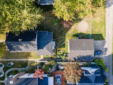 347 S 3rd St, Decatur, IN 46733 - photo 3