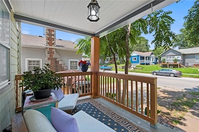 1213 Spruce St, Leavenworth, KS 66048 - photo 6