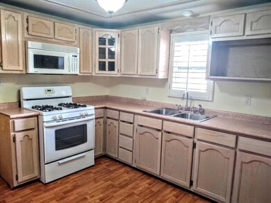 749 Mink Place, El Paso, TX 79928 - photo 7