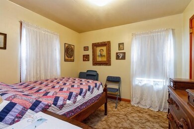 723 E 6th St N, Newton, IA 50208 - photo 7