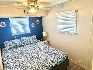 11111 101st St N unit 100, Largo, FL 33773 - photo 7