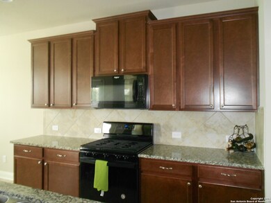 8820 Straight Oaks, San Antonio, TX 78254 - photo 5