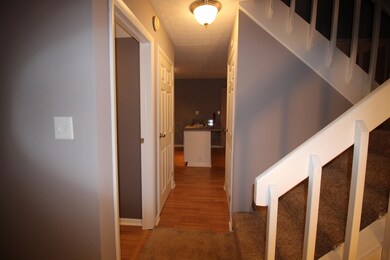 7614 Sancroft Rd unit 7614, Columbus, OH 43235 - photo 4