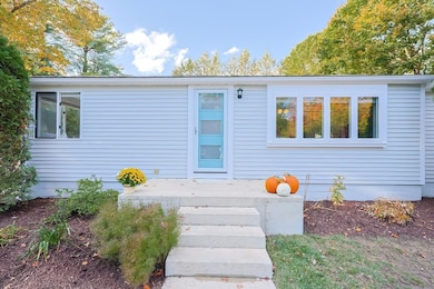 7 Meadow Way, Norton, MA 02766 - photo 2