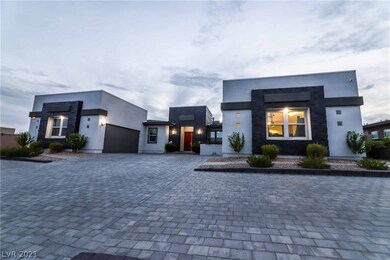 Dr Horton * Emerald Series * 4,552 sq. ft. * 1/2 A