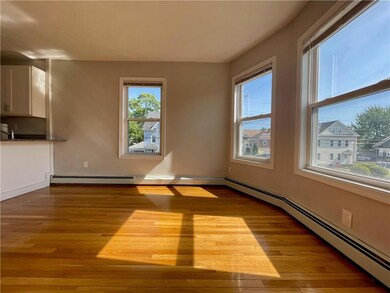 30 Tweed St unit 2, Pawtucket, RI 02861 - photo 6