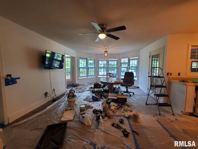 4420 Forest Rd, Davenport, IA 52807 - photo 2