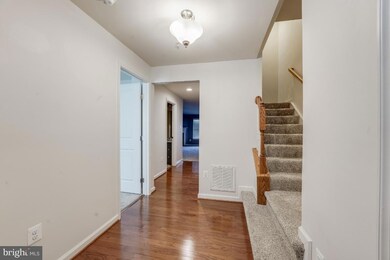 11839 Saint Linus Dr, Waldorf, MD 20602 - photo 4