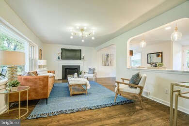 336 Crestview Cir, Media, PA 19063 - photo 5