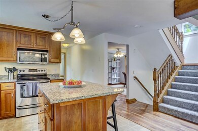 7 W Chamberlain Rd, Merrimack, NH 03054 - photo 4