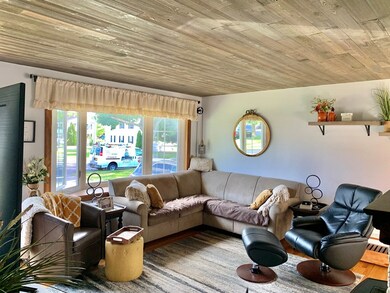 83 Bailey Ave, Plattsburgh, NY 12901 - photo 3